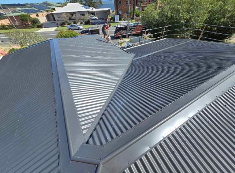 Toukley Metal Roofer3
